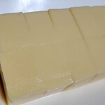 いったつみとらどう - 外観は卵豆腐みたい