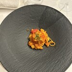 アンティカ オステリア デル ポンテ - 自家製タリオリーニ　トマトベースのパスタにカレーとコリアンダーのアクセント