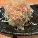 並木橋なかむら - 密かにみんなが美味いと絶賛するじゃこ葱豆腐