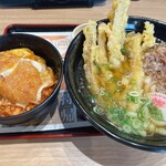 資さんうどん 三郷店 - 