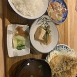 食堂うなり - 