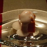 野嵯和 - 万願寺唐辛子のムースとウニ、胡麻ソースかけ