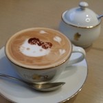 カプチーノ　810円