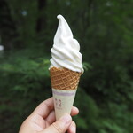 牛乳屋 - ソフトクリーム