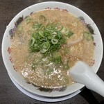来来亭 - 料理写真:こってりラーメン(アップ)