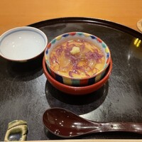 懐石料理 はし本 - フカヒレの茶碗蒸し◯