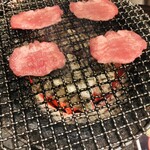 炭火焼肉 ぶち - 