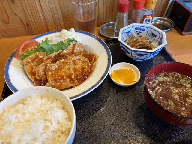 前田中 - 陸前赤崎（食堂）の写真