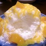 麻甜 - ピーチ雪氷(断面)中の練乳味も美味！ 辛いの食べた後これを食べたくなる！