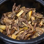 よし町 - 2025.9 茸ご飯（アカヤマドリタケ、シャカシメジ、ショウゲンジ、ヌメリササタケ、ムラサキヤマドリタケ）