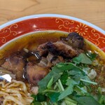 中華そば 肴 yamago - 親鶏の歯応えが凄い!量もたくさん✨️