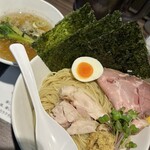 塩生姜らー麺専門店 MANNISH - 