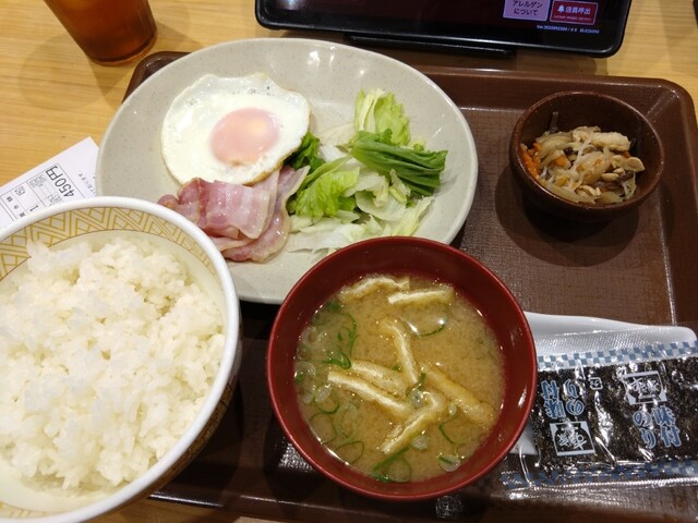 Sukiya Tokyo Eki Kyobashi Ten photo 4