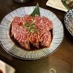 炭火焼肉 肉刺し にく式 - 
