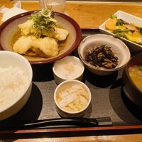 春秋ツギハギ 日比谷 - 
