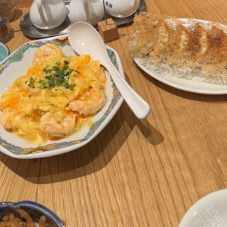 Review list : Akasaka Sakura Sakas - Akasaka Mitsuke