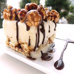 ギャレットカフェ　ミーツ　ダウンステアーズ - キャラメルクリスプアイス 450円