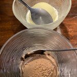 炭火焼肉 ホルモン にく式 - アイス