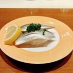 回転寿司しげなが - 料理写真:こはだ