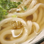 吉本食品 - 細めで喉越しの良い美味しい麺です