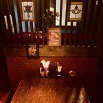 もつ鍋 えびす - 半個室5番(喫煙席) 3名まで可能席