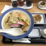 リンガーハット - 料理写真: