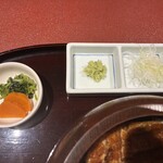 うなぎ仁 福岡本店 - 薬味・香の物