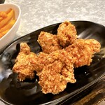 大分からあげと鉄板焼 上新庄応援団 勝男 - 