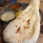 グルガオン - 料理／二色カレー