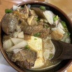 大衆酒場 目白かつりき - 白かしらチレと下にめちゃでかい豆腐w