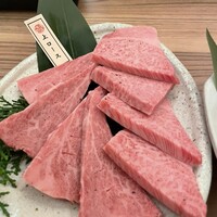 焼肉 しゃぶしゃぶ 石田屋。 北野坂店 - 