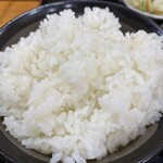 盛かつ - ご飯はオカワリできるようですが、デフォが大盛り(´･_･`)