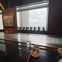 松阪牛 よし田 - 天気が悪かったけど、晴天なら景色が良さそうな34階