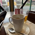 トマト&オニオン - ドリンク写真: