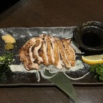 和牛・牛タン・地鶏×個室 鶴龍 - 鹿児島地鶏もものたたき焼き