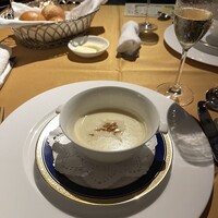 万平ホテル メインダイニングルーム - 