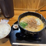 豆でっぽう - いつもの担々麺