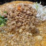 豆でっぽう - ナッツと挽肉で食べ応えあり