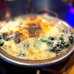 ブルーラグーン レストラン - 牡蠣とほうれん草のグラタン（冬季限定）ブルラグのホワイトソースが旨い！