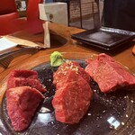 焼肉 牛志 - 