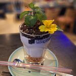 ブルーラグーン レストラン - プリンドリンクの盆栽　キャラメルミルクにオレオのっけ