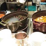 スカイグリルブッフェ武藏 - アヒージョ、ムール貝セビーチェ、トマト煮込み