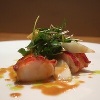 フィエルテ - ブルターニュ産 オマールブルー/新潟県産 ラフランス/バニラ