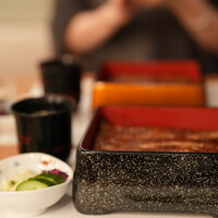 鰻割烹 伊豆栄 本店 - 