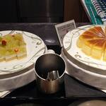 スカイグリルブッフェ武藏 - 洋梨とぶどうのケーキ、スフレチーズケーキ