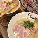 麺や 鳥の鶏次 - 