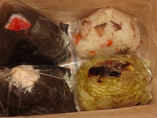 富士屋商店 - 米沢（おにぎり）の写真