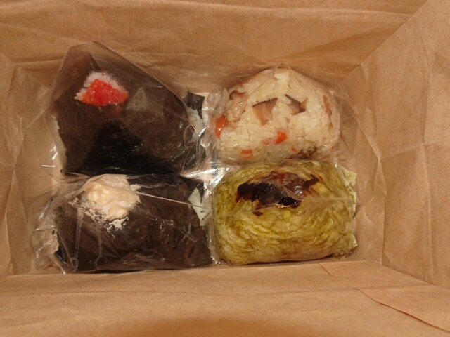 富士屋商店 - 米沢（おにぎり）の写真