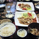 華のれん - みやび豚バラしょうが焼定食（ライス大盛）