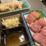 芝浦食肉市場直送 品川ホルモン - 